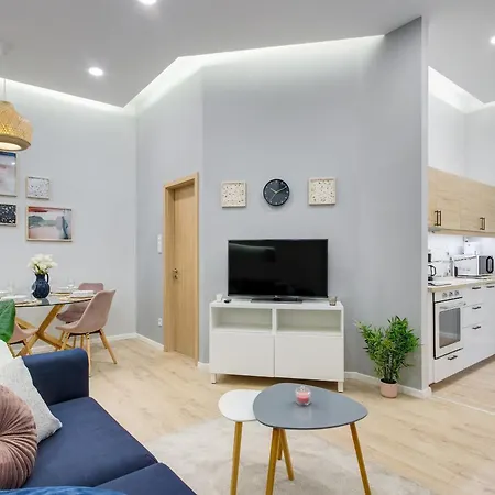 At Oktogon Apartman *