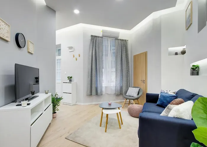 At Oktogon 布达佩斯